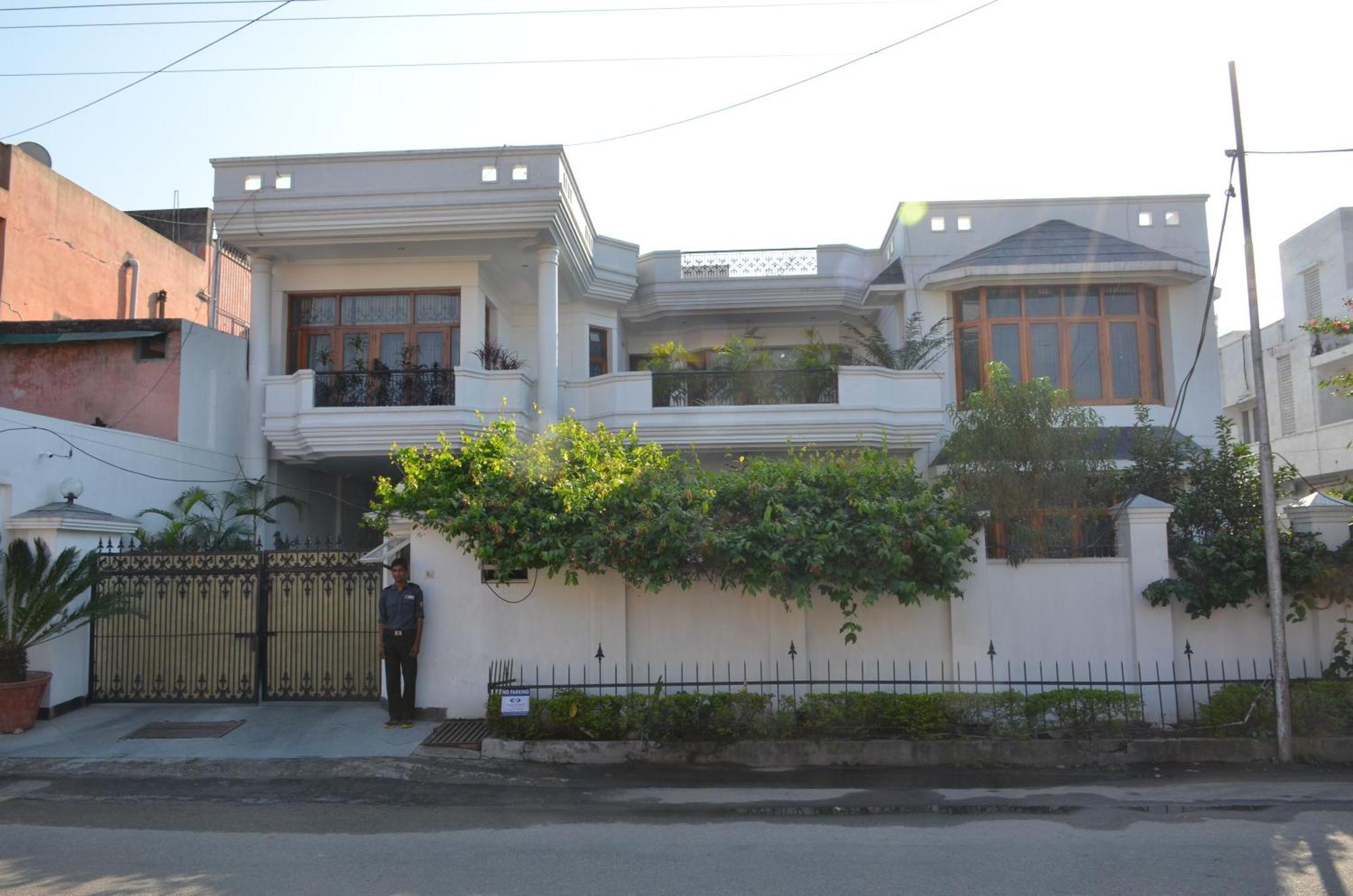 Sandy'S Homestay Jammu Extérieur photo