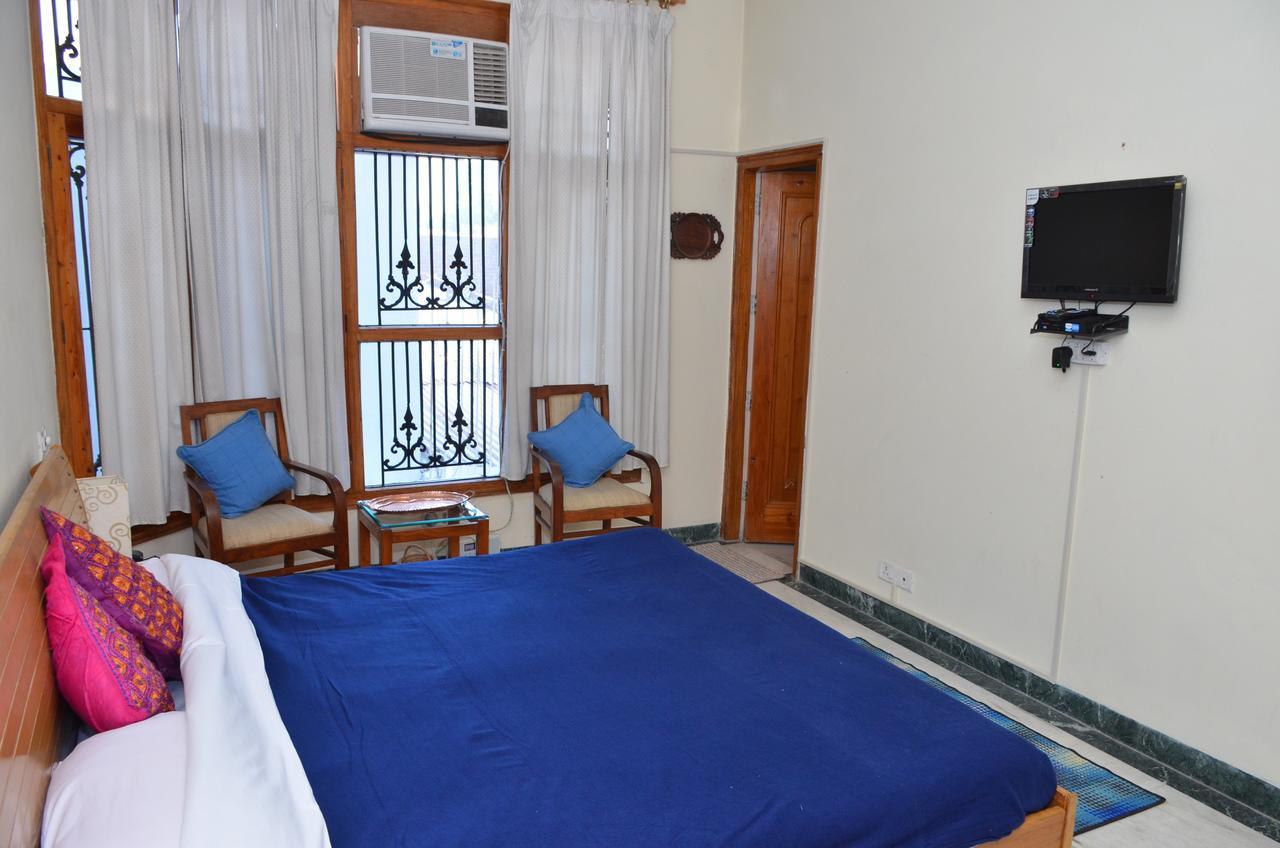 Sandy'S Homestay Jammu Extérieur photo