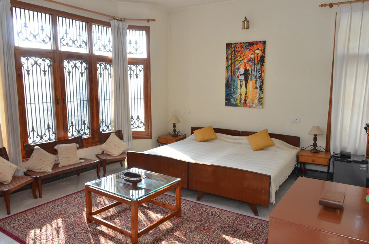 Sandy'S Homestay Jammu Extérieur photo