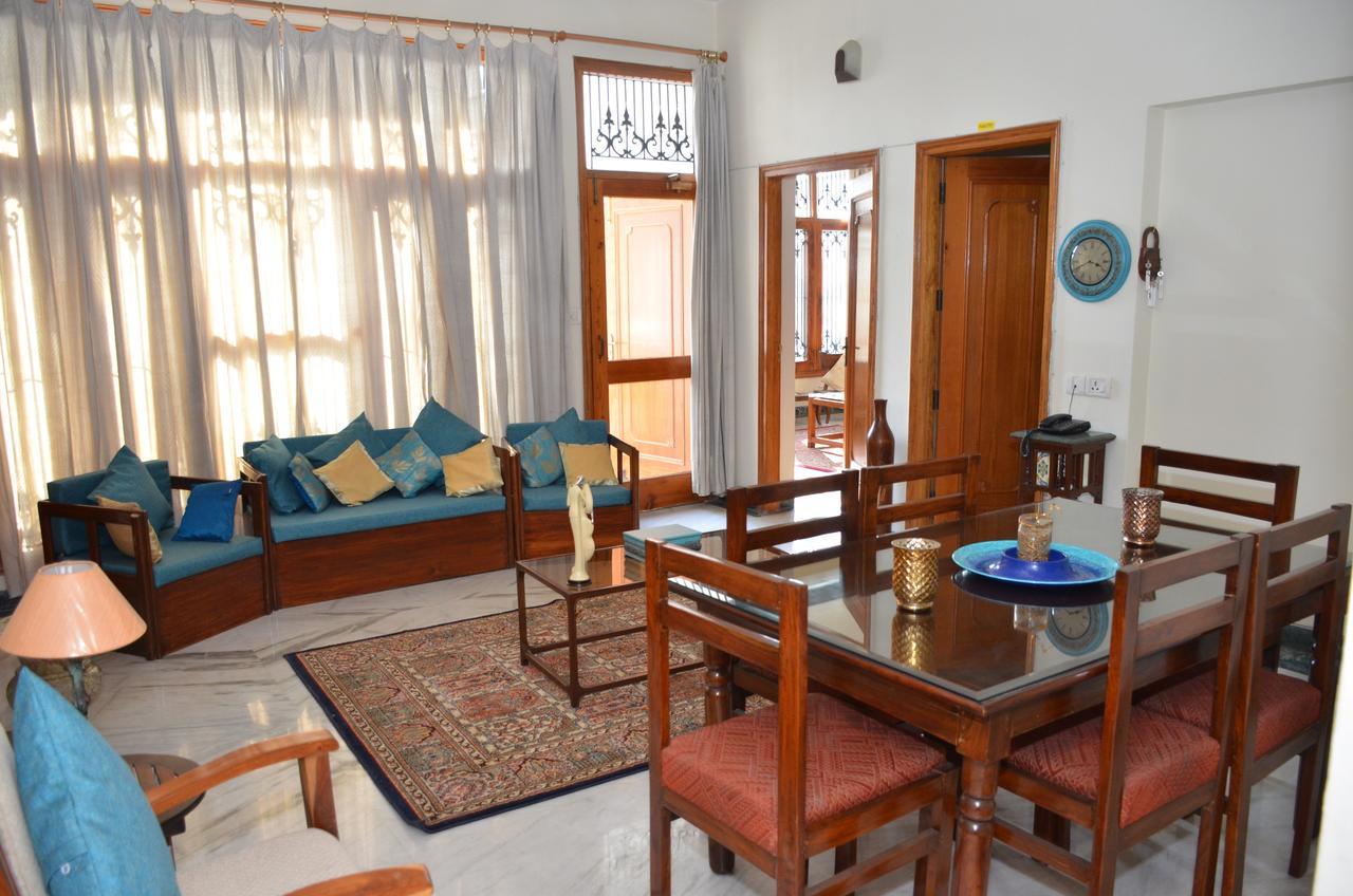 Sandy'S Homestay Jammu Extérieur photo