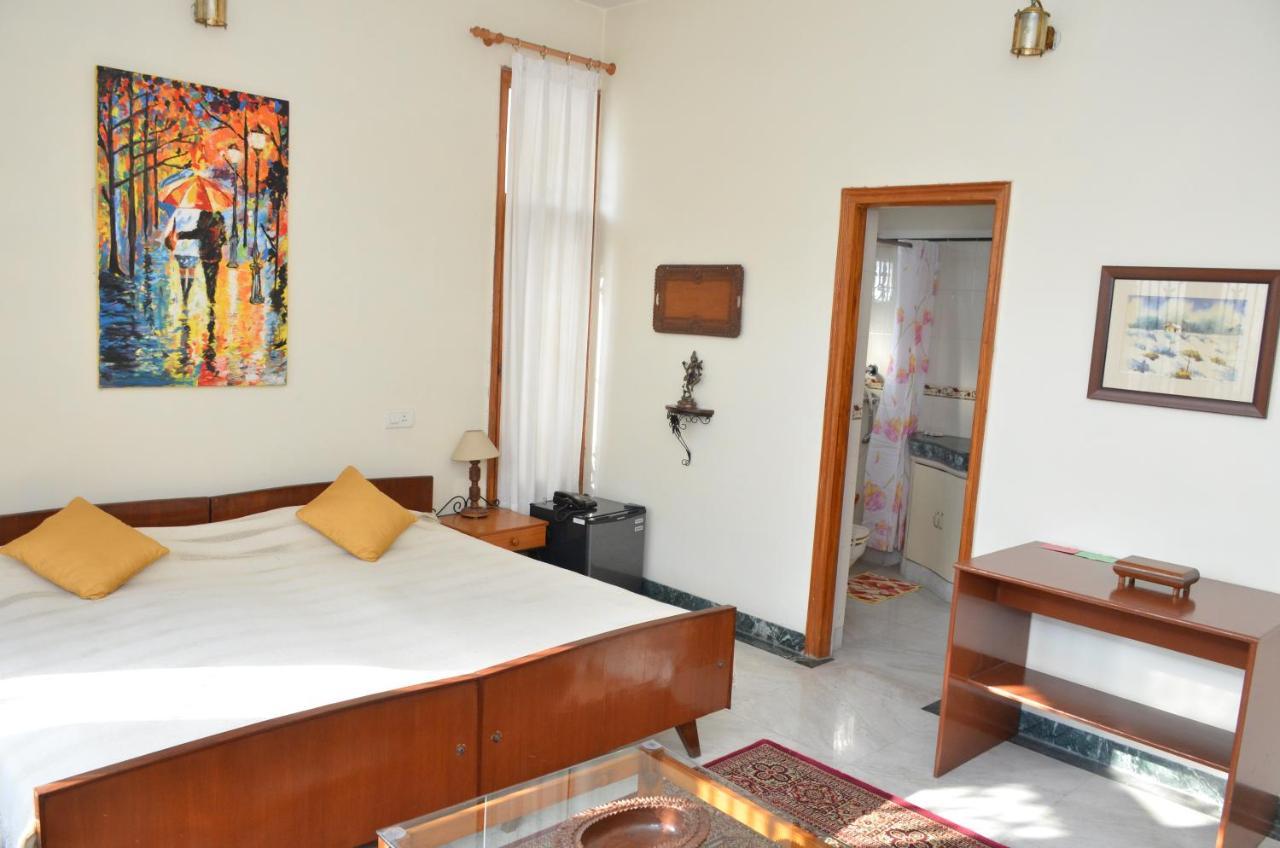 Sandy'S Homestay Jammu Extérieur photo