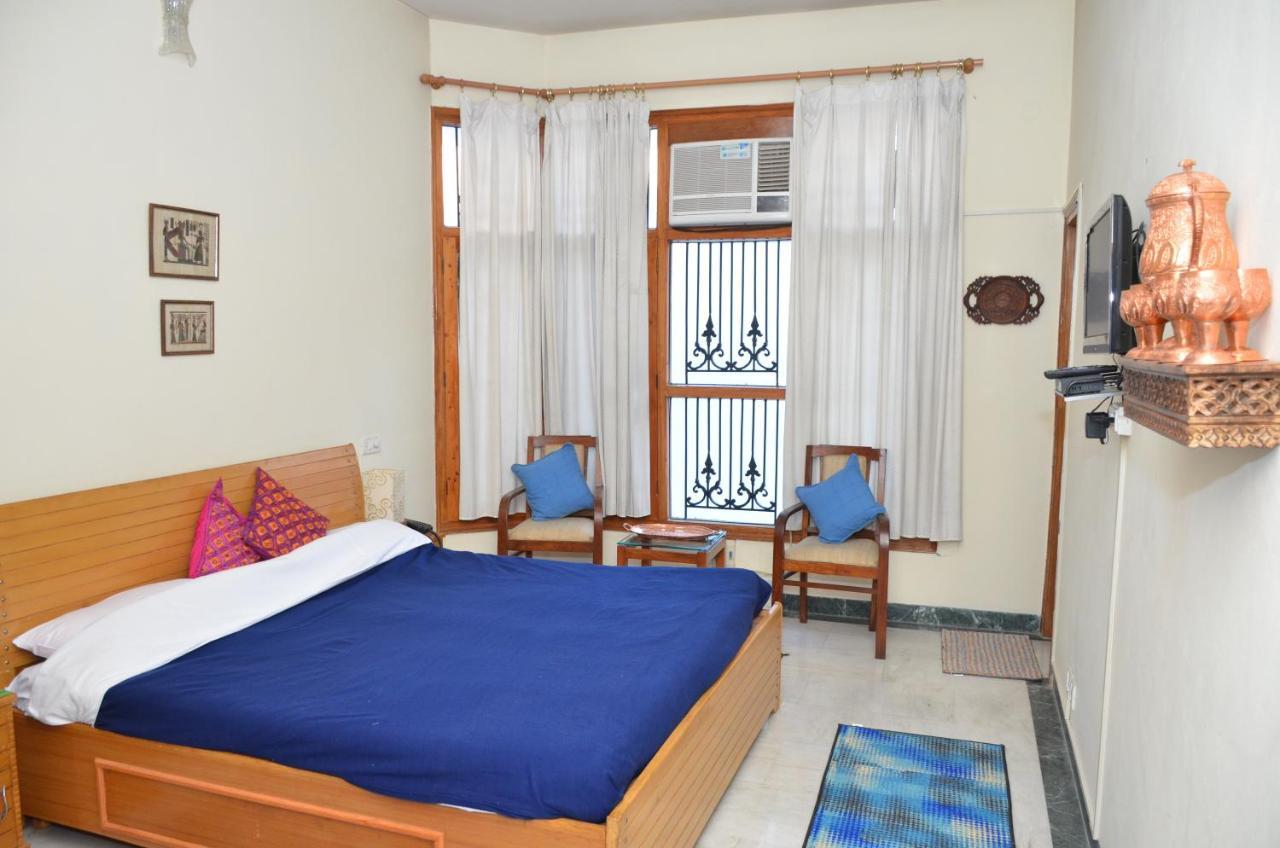Sandy'S Homestay Jammu Extérieur photo